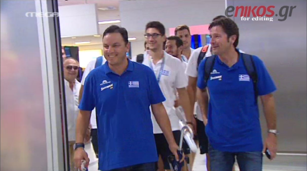 Θερμή υποδοχή στους “χάλκινους” διεθνείς του πόλο – ΒΙΝΤΕΟ