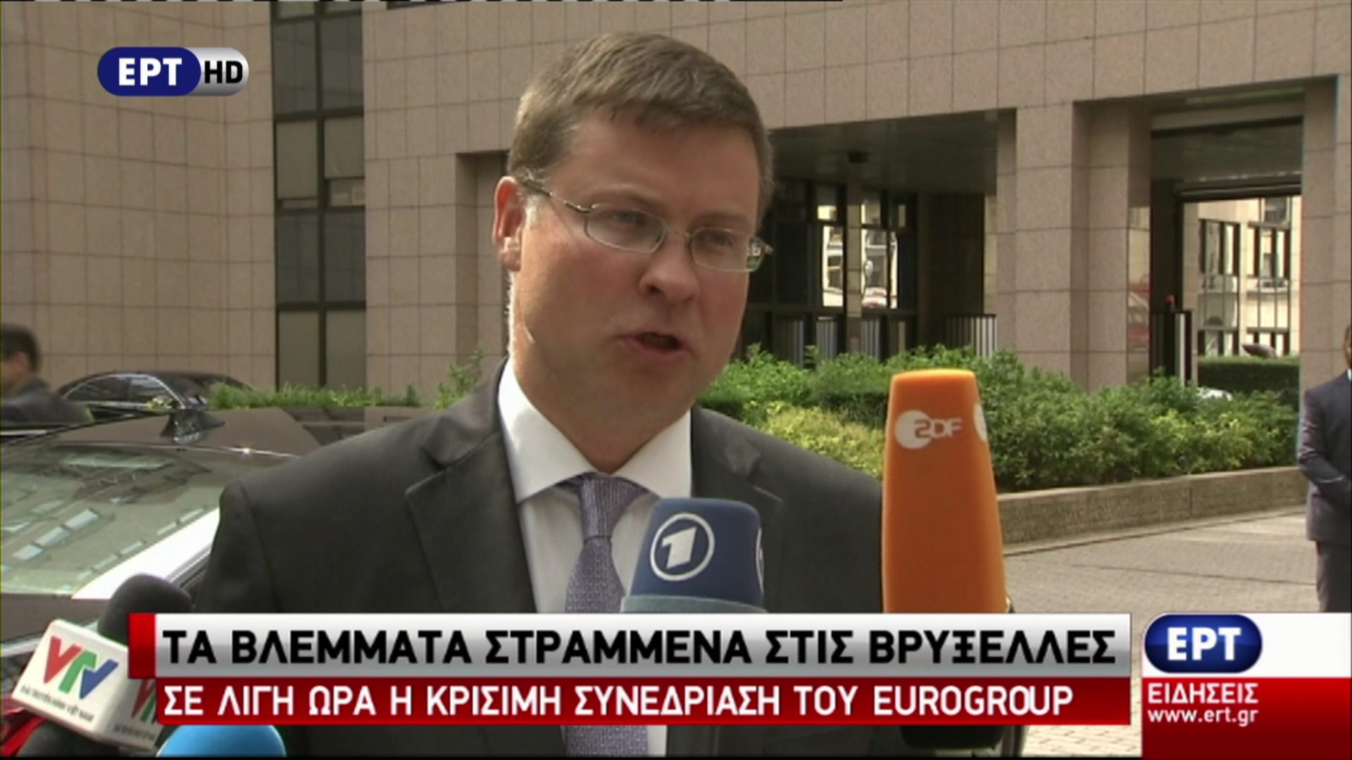 Ντομπρόβσκις: Έχουμε βάση για πολιτική συμφωνία – ΒΙΝΤΕΟ