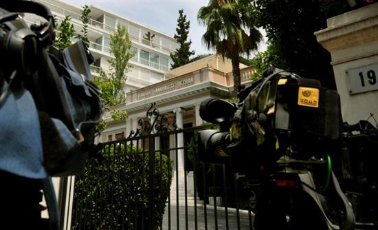 Σκληρή απάντηση του Μαξίμου στην Κωνσταντοπούλου
