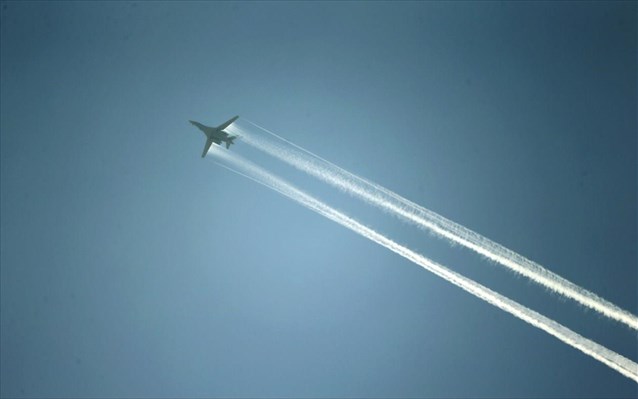 Ελβετία – Ένας νεκρός από σύγκρουση δύο αεροπλάνων