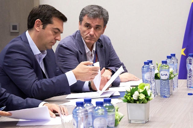 Μαξίμου: Συνάντηση Τσίπρα με το οικονομικό επιτελείο την Τρίτη