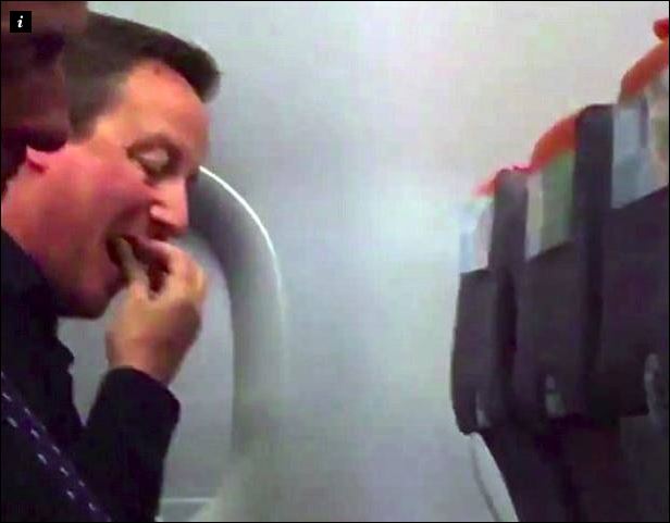 Πρωθυπουργός τρώει πατατάκια εν ώρα πτήσης – ΒΙΝΤΕΟ- ΦΩΤΟ