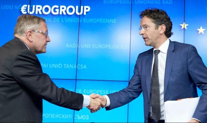 Οι κρυφοί διάλογοι στο Eurogroup και τα “βέλη” κατά Βαρουφάκη