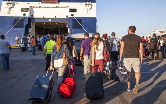 Αυξημένη η κίνηση στα λιμάνια από την επιστροφή των εκδρομέων