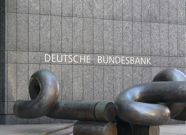 Αισιόδοξη η Μπούντεσμπανκ για την ελληνική οικονομία