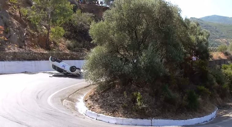 Ατύχημα που κόβει την ανάσα σε ράλι στην Κρήτη – ΒΙΝΤΕΟ