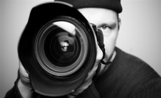 Καταγγέλλουν τις προσαγωγές φωτορεπόρτερ και δημοσιογράφων