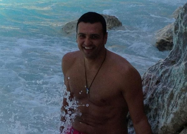 Ο Κικίλιας στην παραλία με μαγιό – ΦΩΤΟ