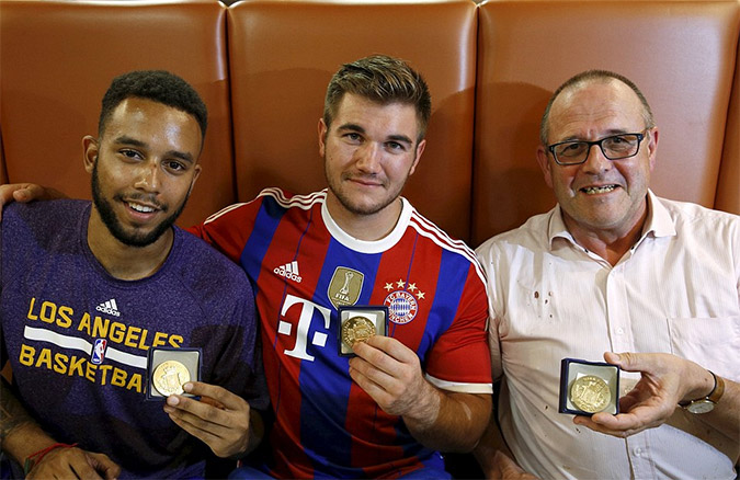 O Eλληνοαμερικανός στρατιώτης που αφόπλισε τον μακελάρη- ΒΙΝΤΕΟ