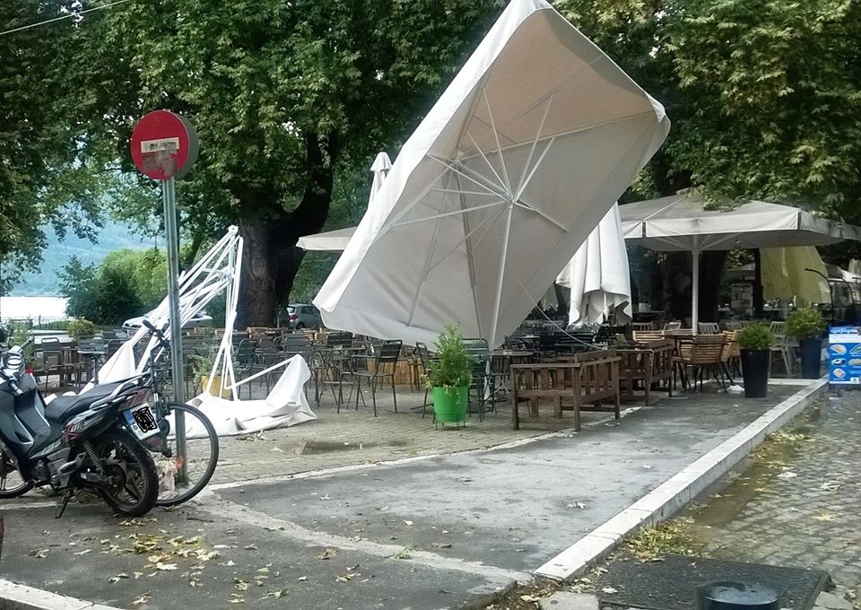 Ξαφνικό μπουρίνι στα Ιωάννινα