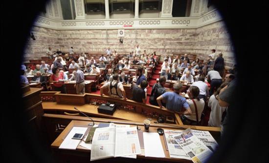 Δεν δίνουν ψήφο εμπιστοσύνης Πλατφόρμα και Ζωή