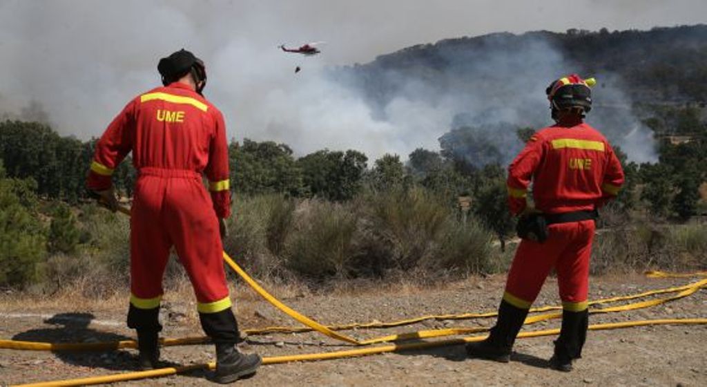Ισπανία- Απομακρύνθηκαν άλλοι 1000 κάτοικοι λόγω της πυρκαγιάς