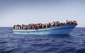 Βυθίστηκε σκάφος με μετανάστες ανοιχτά της Λιβύης – 7 νεκροί
