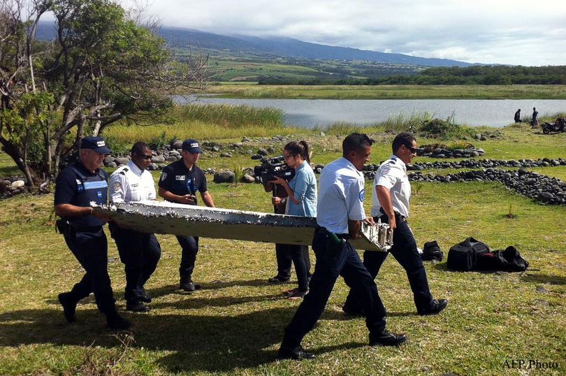 Βρέθηκε πόρτα αεροσκάφους στο νησί Ρεϊνιόν