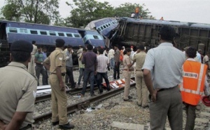 20 νεκροί από τον εκτροχιασμό δύο τρένων στην Ινδία