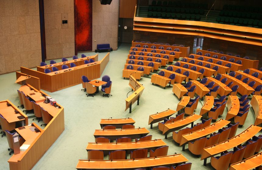Η ολλανδική βουλή υπερψήφισε το ελληνικό πρόγραμμα