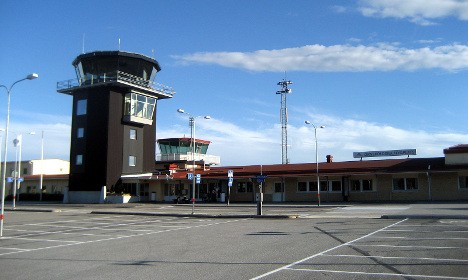 Μεθυσμένος επιβάτης ανάγκασε τον πιλότο να αρπάξει… τσεκούρι