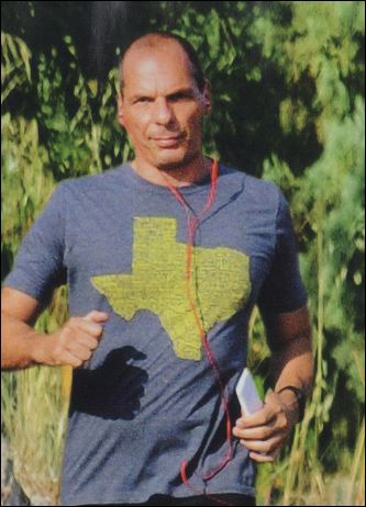 Το τζόκινγκ του Βαρουφάκη στην Αίγινα – ΦΩΤΟ