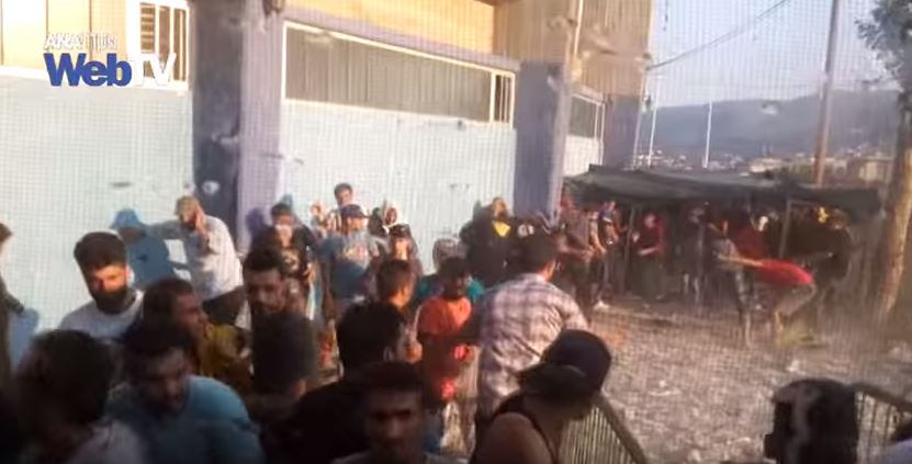 Ένταση μεταξύ μεταναστών στη Μυτιλήνη – ΒΙΝΤΕΟ