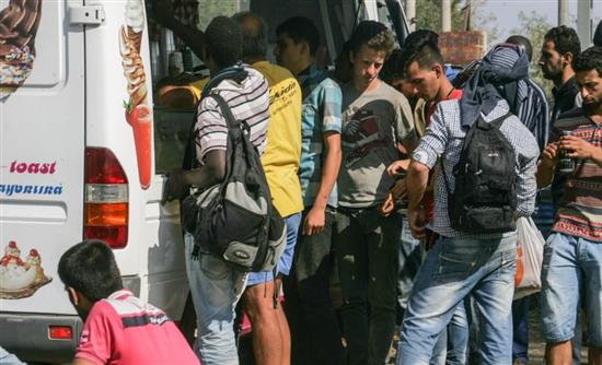 Μπλοκαρισμένα τα σύνορα με τα Σκόπια