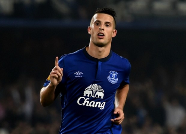 Ανανέωσε με την Έβερτον ο Μιραλάς