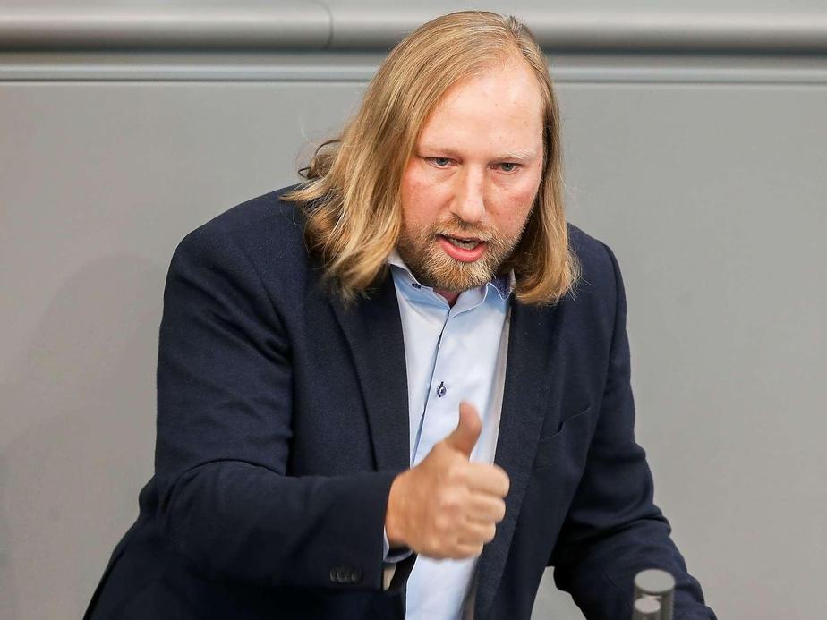 Γερμανοί Πράσινοι: Δεν μπορούμε να αντέξουμε ένα κατεστραμμένο κράτος στην ΕΕ