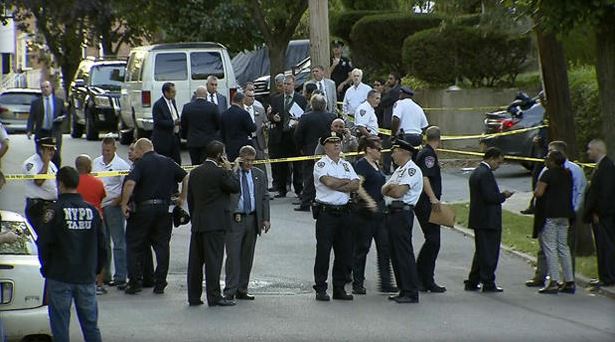 Αστυνομικός σκότωσε περαστικό στη Νέα Υόρκη