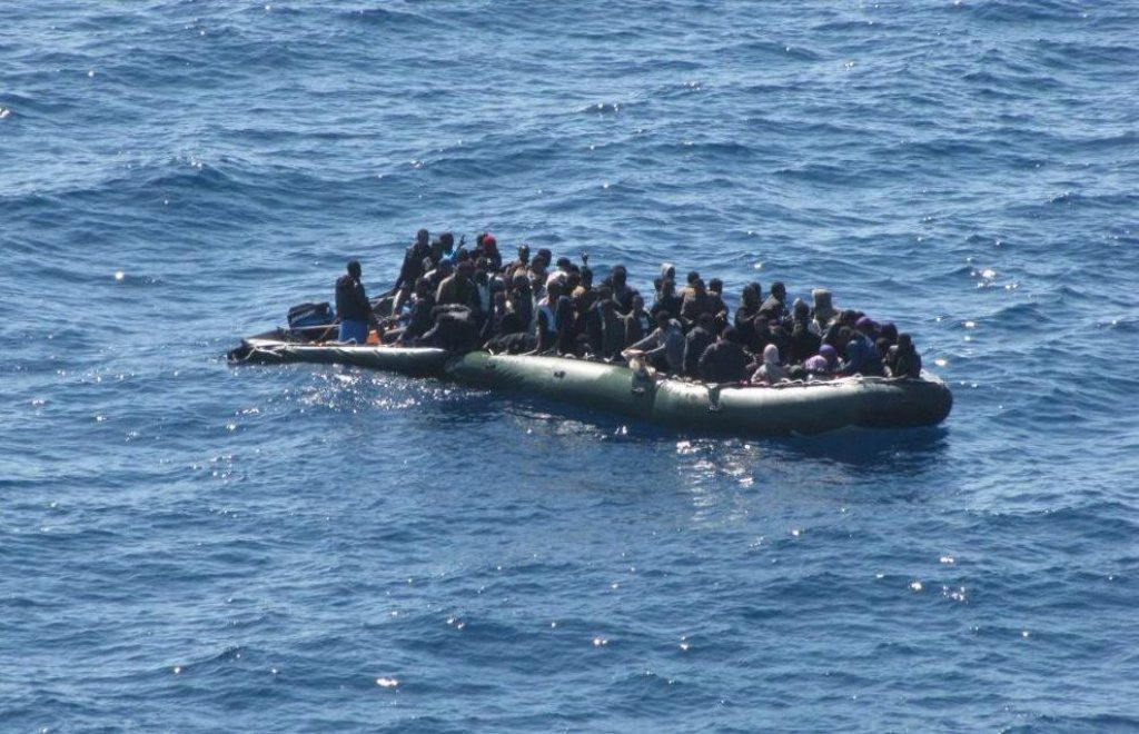Μέτρα ανακούφισης των νησιών και των προσφύγων