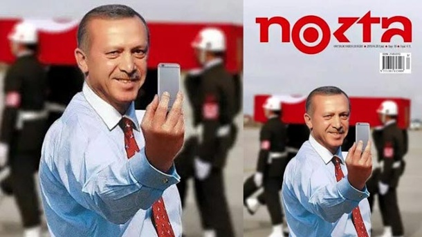 Έφοδος της τουρκικής αστυνομίας σε γραφεία περιοδικού για σατιρική selfie του Ερντογάν – ΒΙΝΤΕΟ