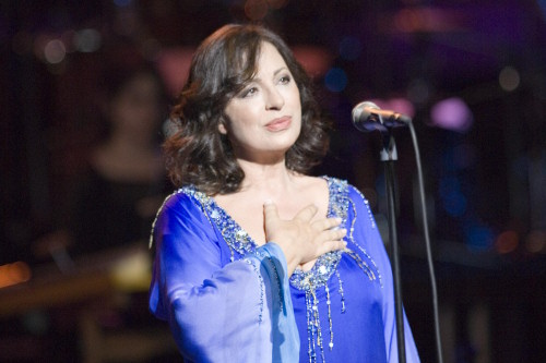 Συγκλονίζει η Χαρούλα Αλεξίου: Όταν έμαθα πως έχω καρκίνο…