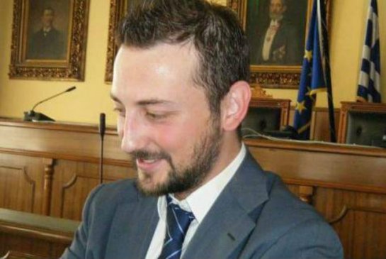 Ο 33χρονος Σαράντος Ευσταθόπουλος υποψήφιος πρόεδρος της ΝΔ – ΦΩΤΟ