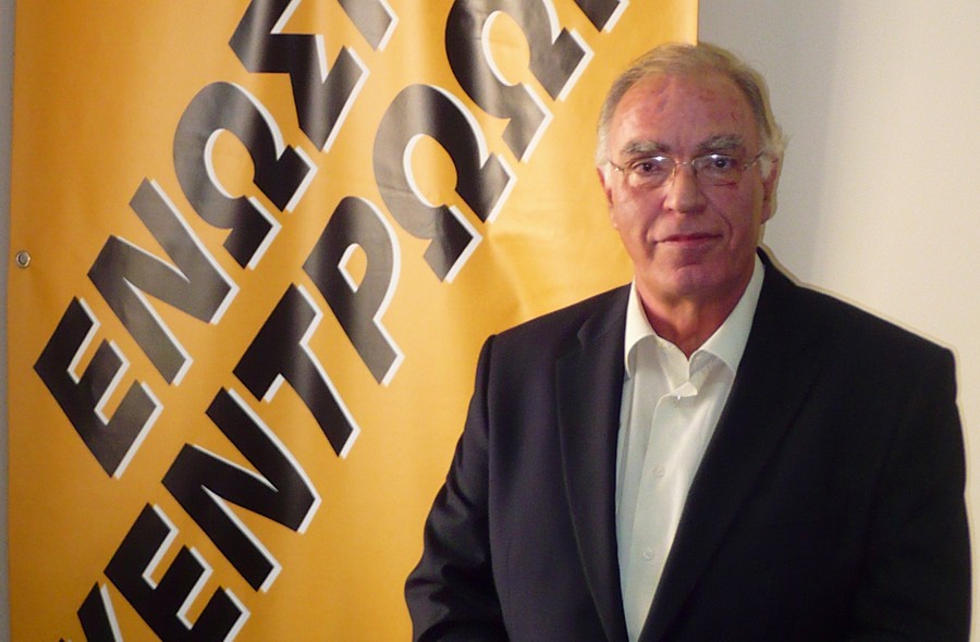 Ο γνωστός λαϊκός τραγουδιστής που είπε «όχι» στον Λεβέντη