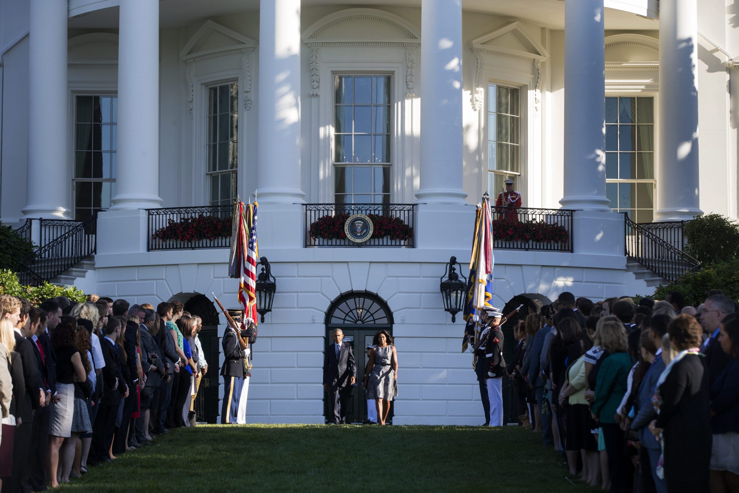 Ενός λεπτού σιγή από τον Ομπάμα για την επέτειο της 11ης Σεπτεμβρίου – ΦΩΤΟ