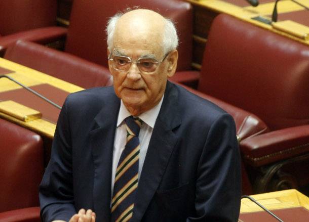 Στις λίστες του ΠΑΣΟΚ, αλλά σε μη εκλόγιμη θέση ο Απόστολος Κακλαμάνης