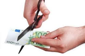 Μείωση 4,2% στους μισθούς το β’ τρίμηνο