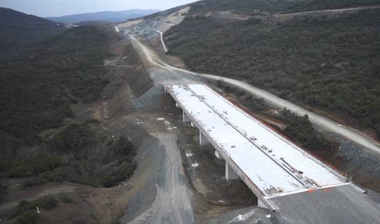 Έκκληση ευρωβουλευτών στην Αθήνα για έγκαιρη ολοκλήρωση των μεγάλων έργων