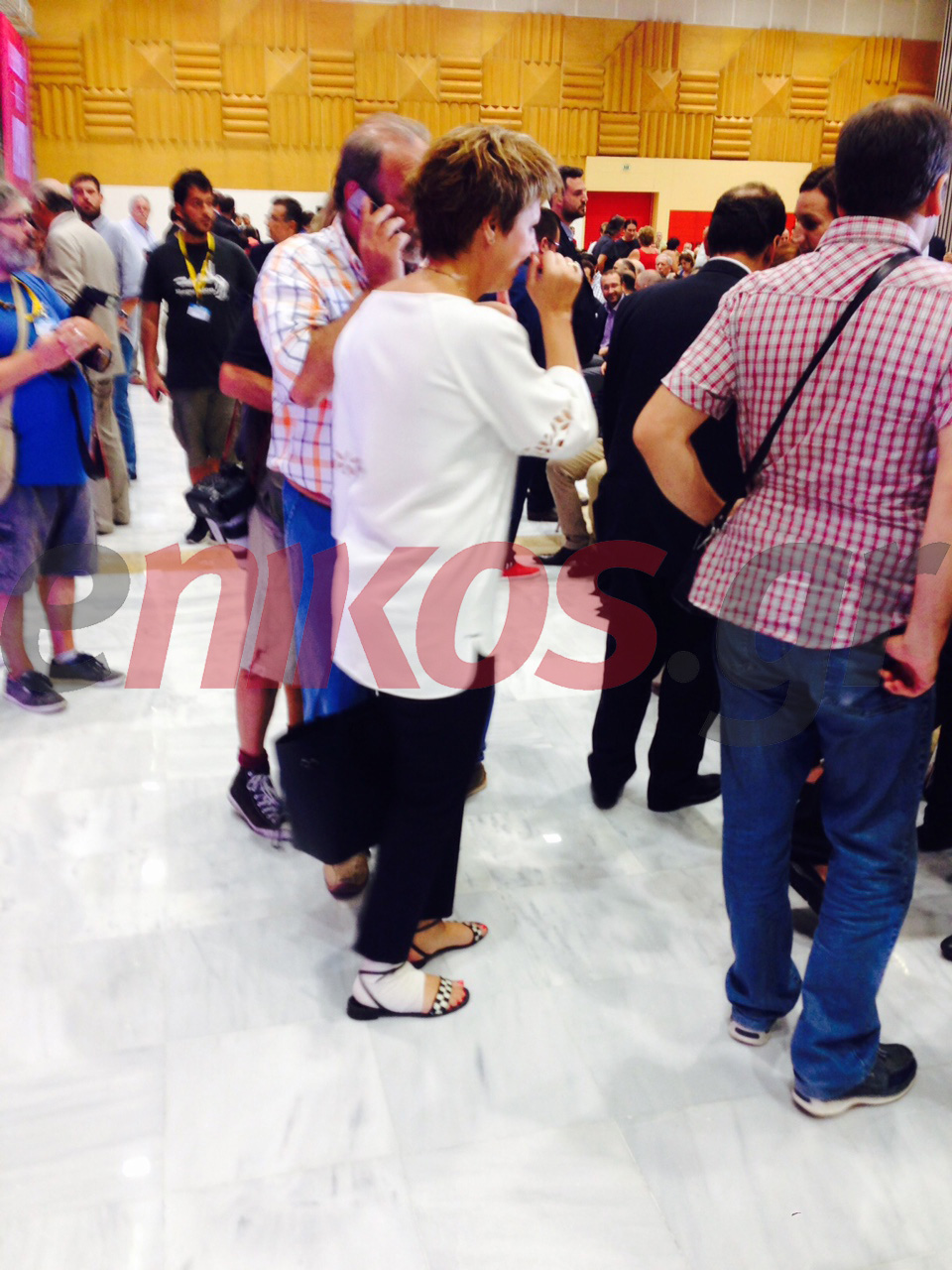 Με επίδεσμο στο πόδι η Γεροβασίλη στο Βελλίδειο – ΦΩΤΟ