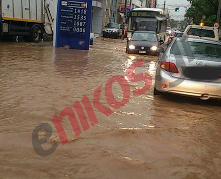 “Ποτάμι” οι δρόμοι στο Κορωπί – ΦΩΤΟ αναγνώστη