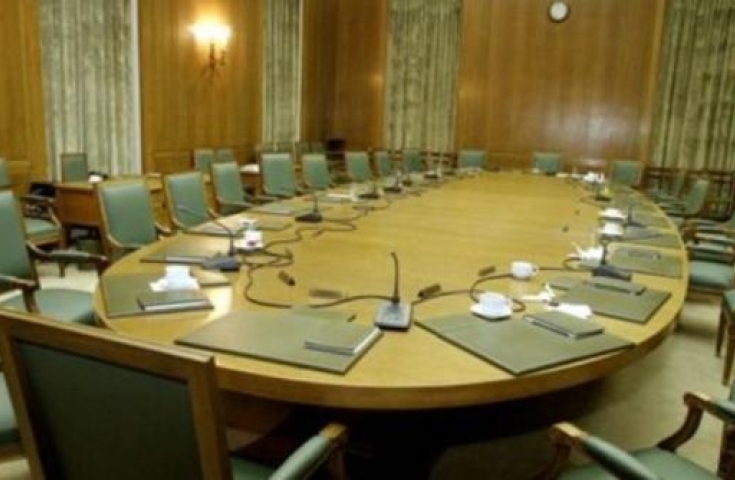 Το νέο κυβερνητικό σχήμα – Ποιοι έμειναν και ποιοι έφυγαν