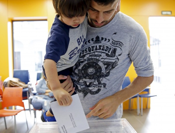 Στην κάλπη με τον γιο του ο Πικέ – ΒΙΝΤΕΟ- ΦΩΤΟ