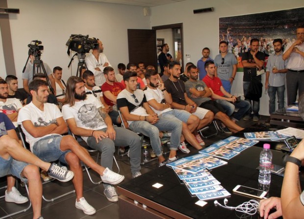 Αποχή αποφάσισαν οι επαγγελματίες ποδοσφαιριστές