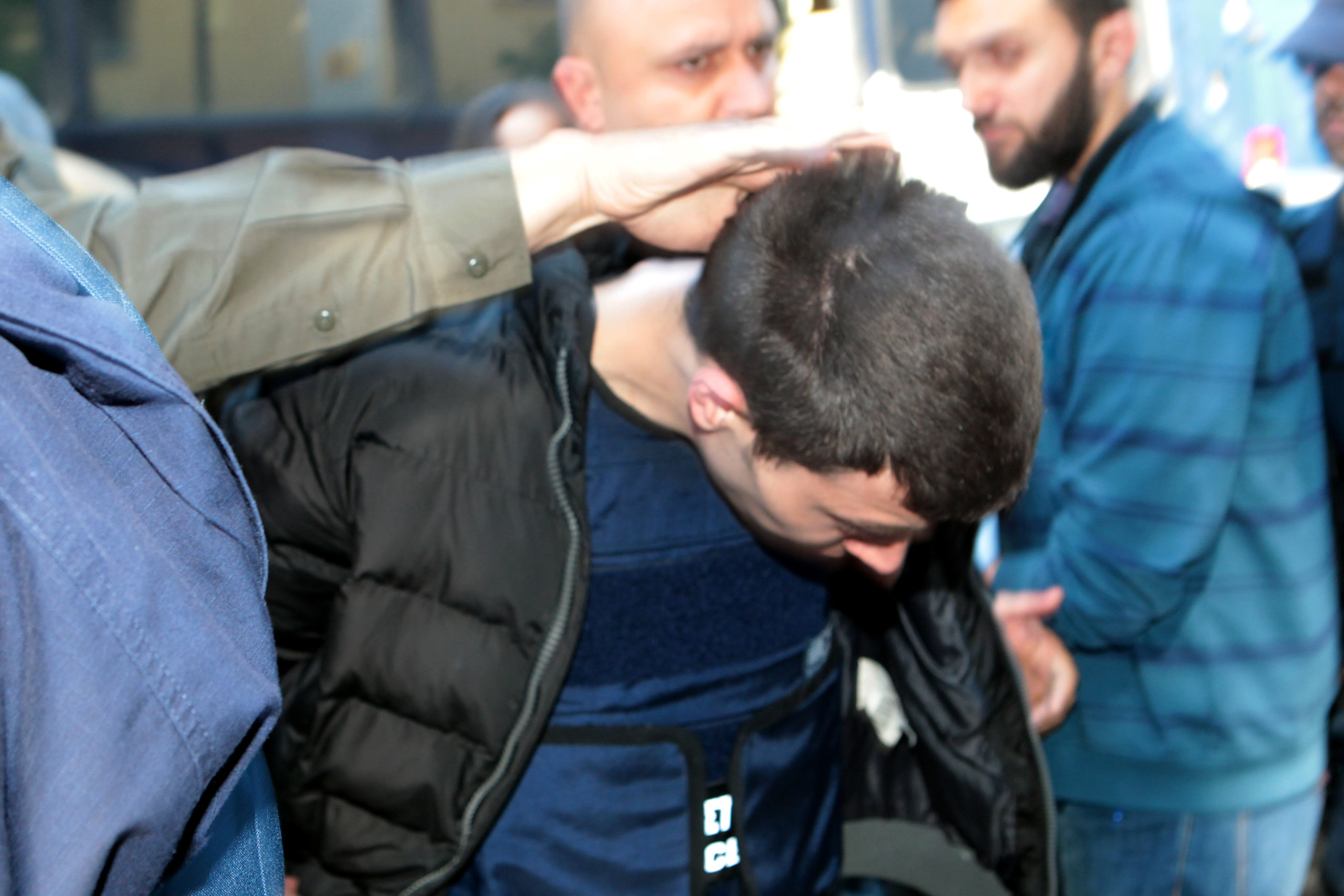 Αποκάλυψη στην υπόθεση της μικρής Άννυ- Αναζητούν τον τρίτο άνδρα στο διαμέρισμα της Κυψέλης