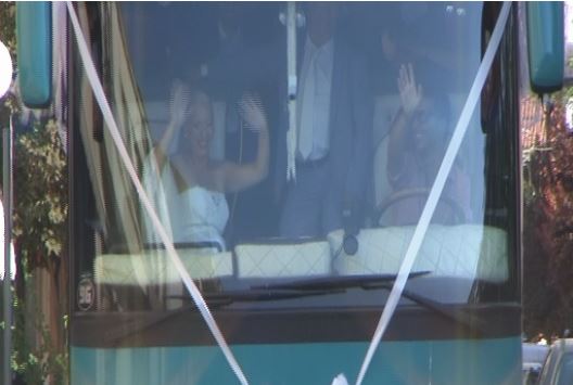 10 λεωφορεία του ΚΤΕΛ για να πάει η νύφη στην… εκκλησία – ΒΙΝΤΕΟ