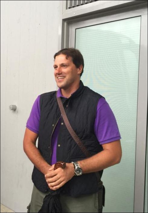 Αναγνωρίζετε τον παλαίμαχο αστέρα του μπάσκετ; – ΦΩΤΟ