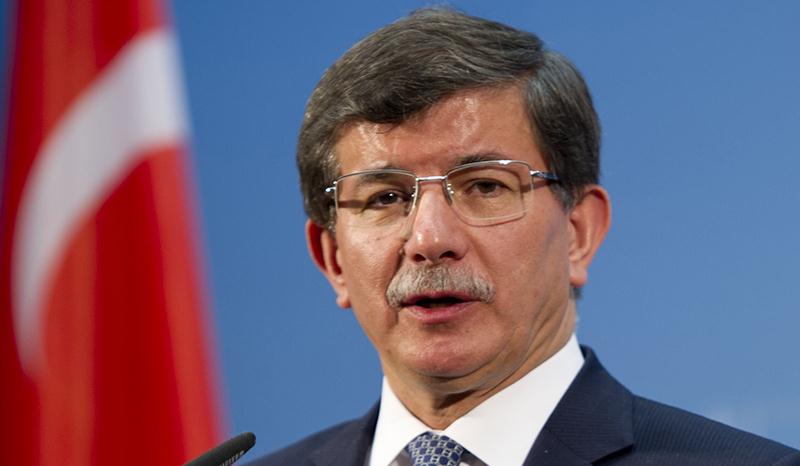 Νταβούτογλου: Ο Άσαντ είναι ο κύριος υπεύθυνος για την κρίση στη Συρία