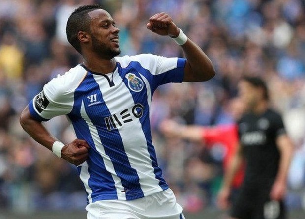 Στην Αθήνα ο Ερνάνι