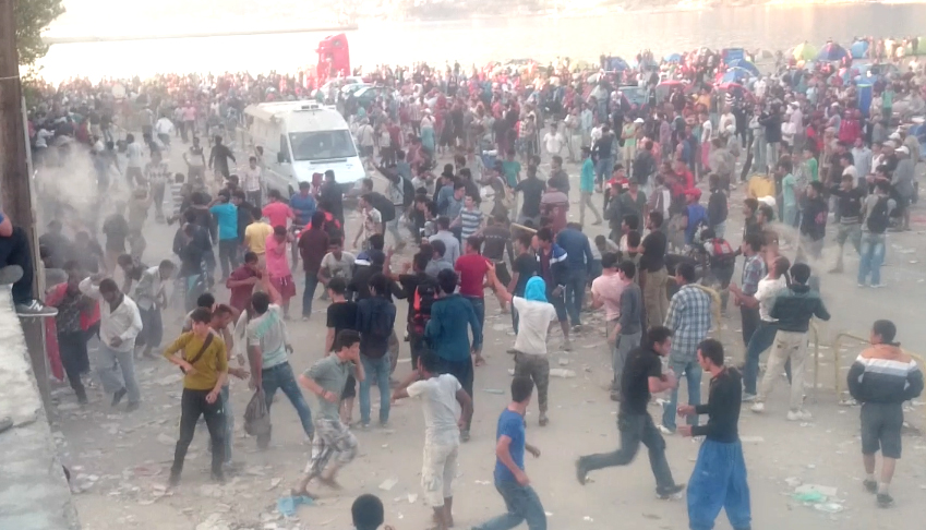 Εκκενώθηκε το λιμάνι της Μυτιλήνης – Έκρυθμη η κατάσταση – ΒΙΝΤΕΟ