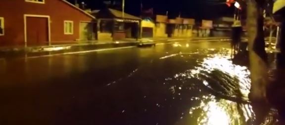 Πλημμύρες στην Χιλή μετά τον φονικό σεισμό- ΒΙΝΤΕΟ