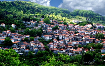 Αυτές είναι οι 10 πιο όμορφες πόλεις στην Ελλάδα