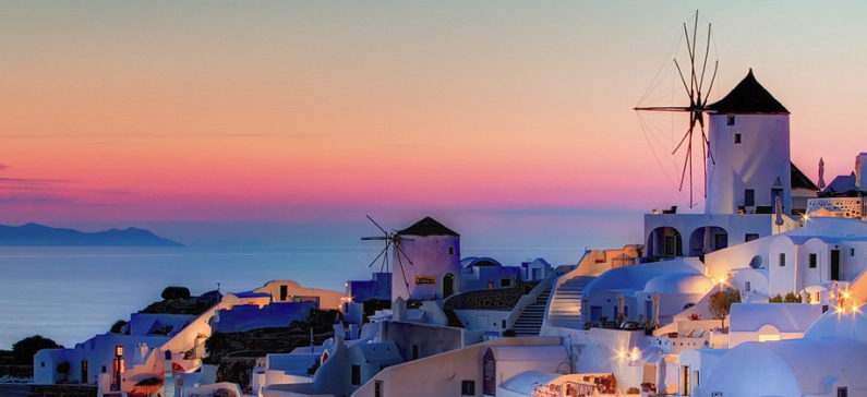Τα 10 πιο δημοφιλή τουριστικά αξιοθέατα της Ελλάδας